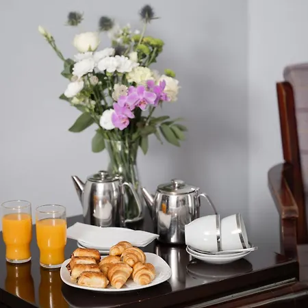 Отель Jackson's & Leisure Centre Баллибофи