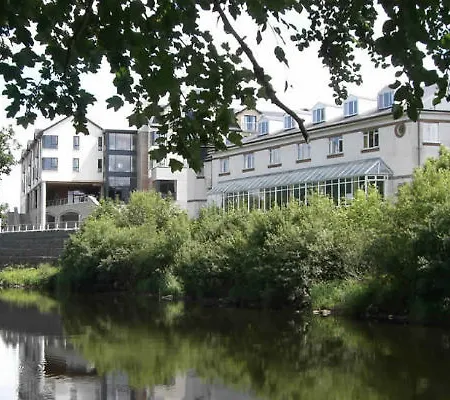 Jackson's Hotel&leisure Centre 4*