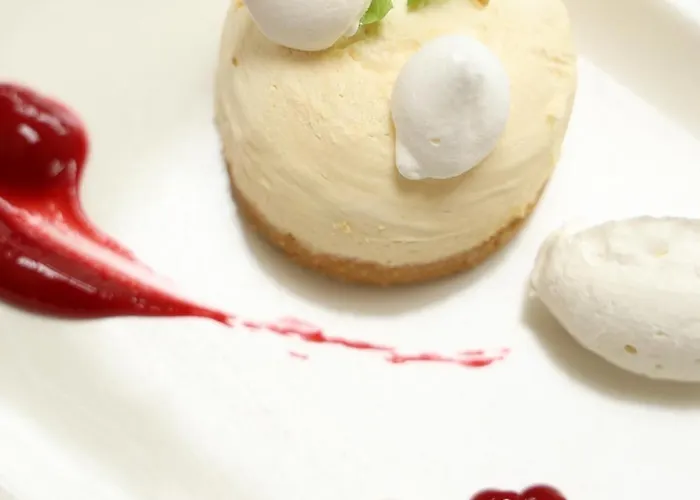 Отель Jackson's & Leisure Centre