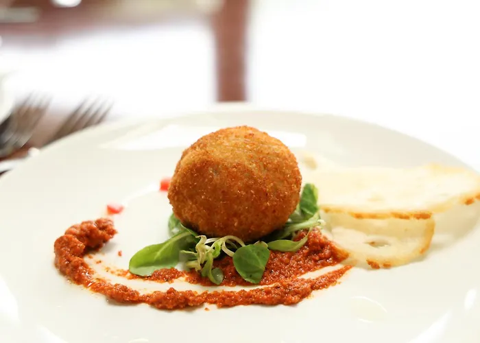 Jackson's & Leisure Centre Отель 4*