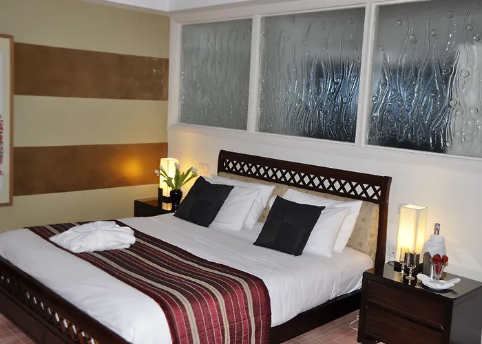 Jackson's & Leisure Centre Отель Баллибофи