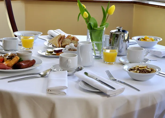 Jackson's & Leisure Centre