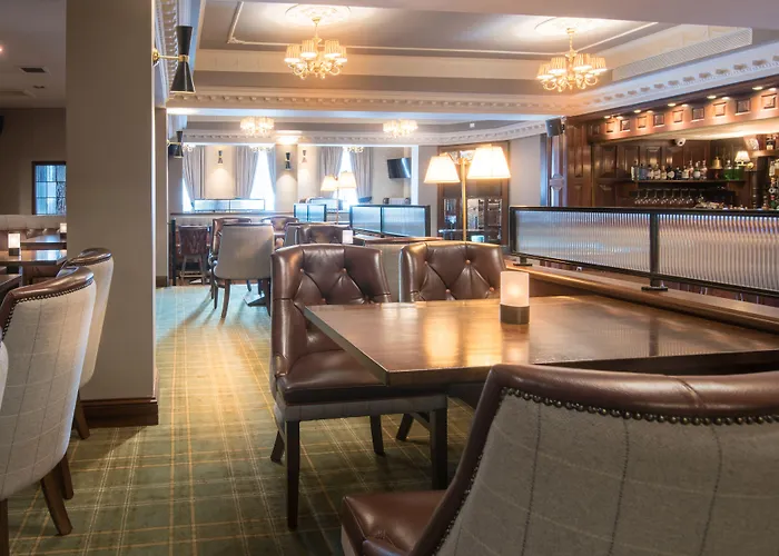 Jackson's & Leisure Centre Отель Баллибофи