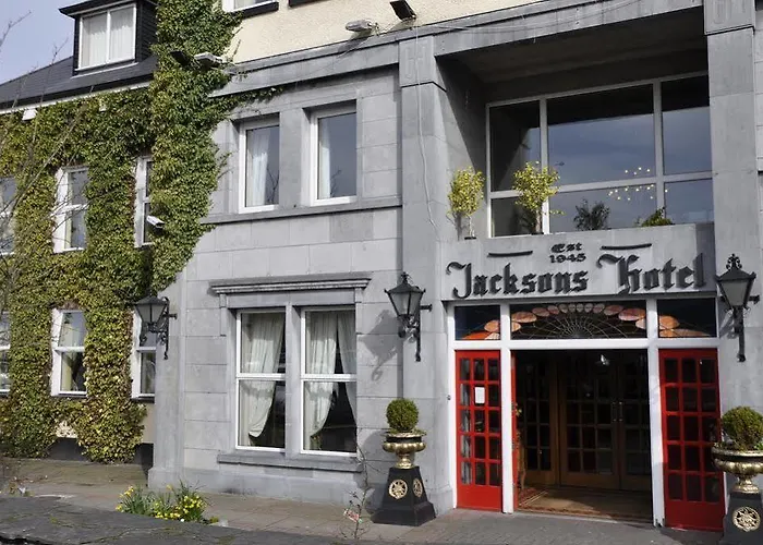 Отель Jackson's & Leisure Centre